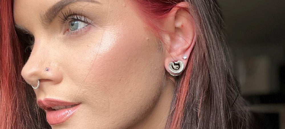 The Rise of Mini-Plugs: Why Smaller Gauges Are Making a Comeback in 2025–26