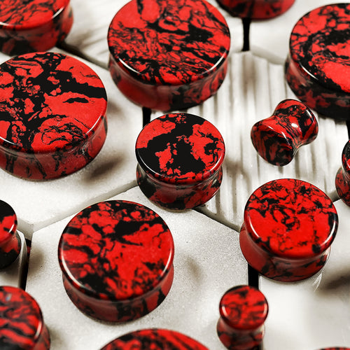 Marble Black & Red Stone Plug / Gauge