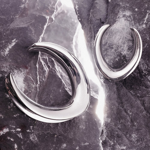 Silver V Shape Surgical Steel Saddle Ear Plug / Gauge