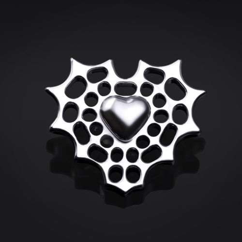 Labret Top, Silver, Webbed Heart, Internally Threaded, ASTM F136 Titanium