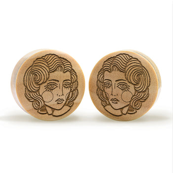 Lady Tattoo Plug / Gauge - Crocodile Wood | Convex Double Flare